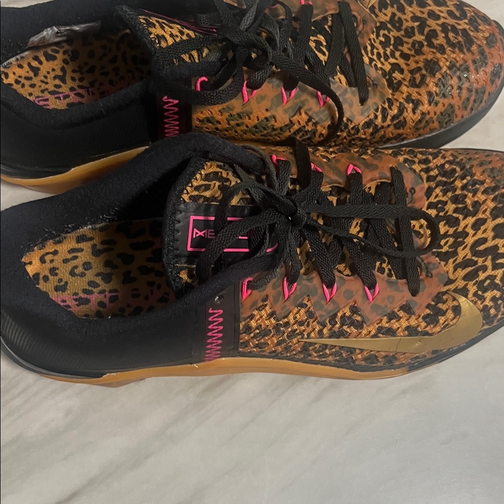 Nike Women's Athletic Shoes - Leopard Print with Gold and Black. See last pic sm - Picture 7 of 8